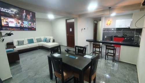 Premium Apartment, 3 Bedrooms, Kitchen, City View