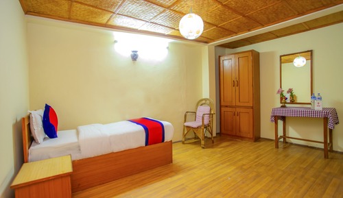 Comfort Triple Room