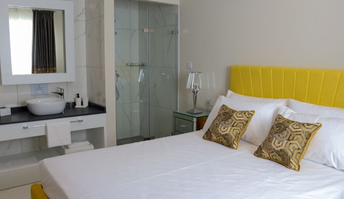 Comfort Room (Room 304)
