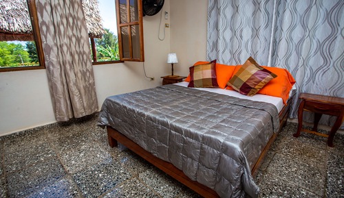 Elite Triple Room