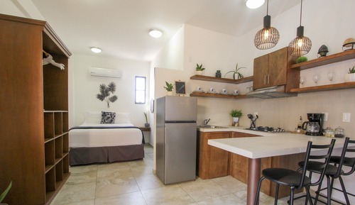 Single / Montserrat