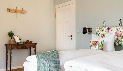 Superior Double Room, Garden View