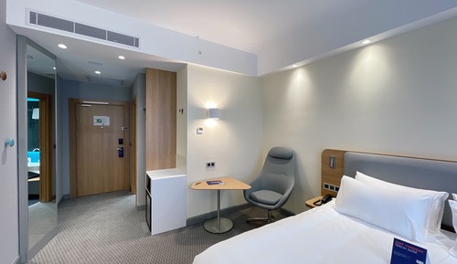 Standard Room, 1 Queen Bed, Smoking