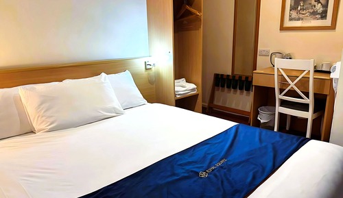 Classic Double Room