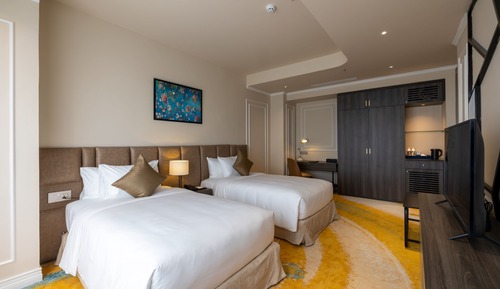 Luxury Twin Room