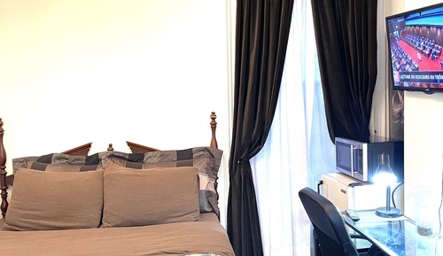 Deluxe Double Room, 1 Queen Bed, Ensuite
