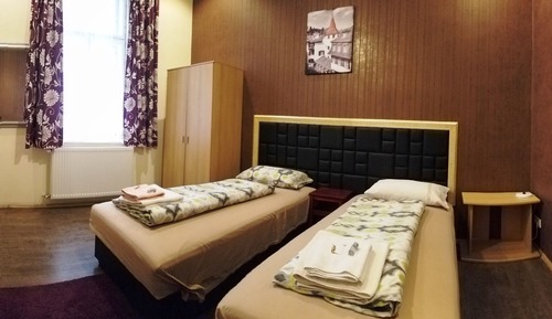 Standard Twin Room, Shared Bathroom