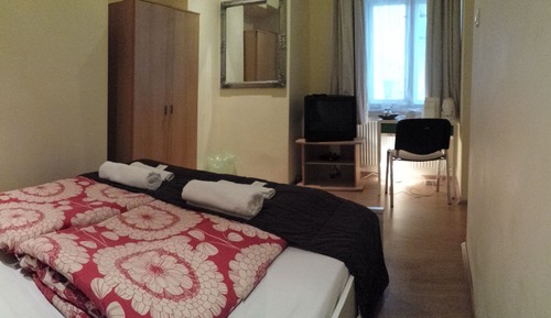 Standard Double Room, Shared Bathroom