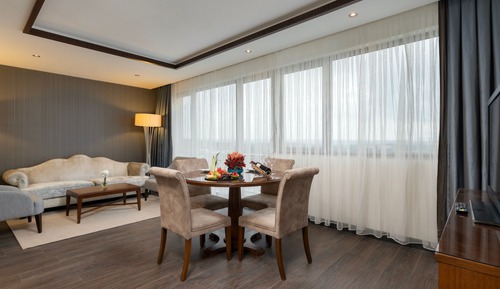 King Suite Junior