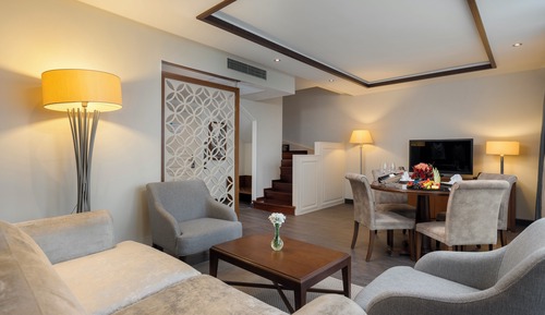 Suite Room