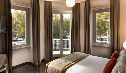 Superior Room