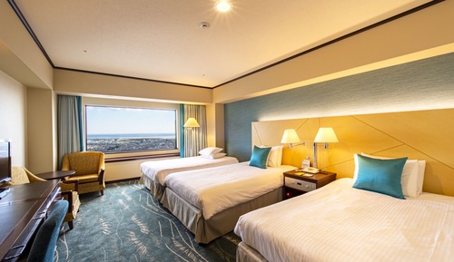 Upper Premier Comfort Floor Triple Room, Non Smoking