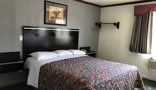 Room, 2 Bedrooms, Accessible