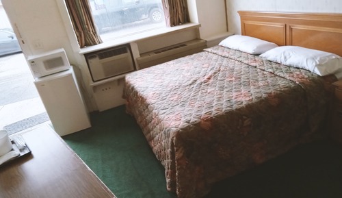 Room, 1 King Bed, Non Smoking