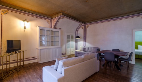 Superior Apartment