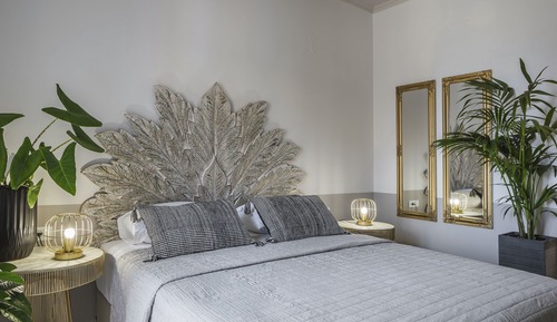 Deluxe Room with Sea View