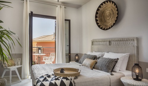 Deluxe Room with Garden View