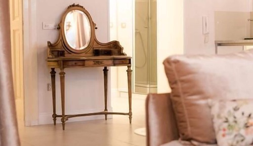 Traditional Apartment