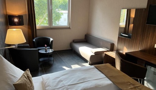 Comfort Triple Room