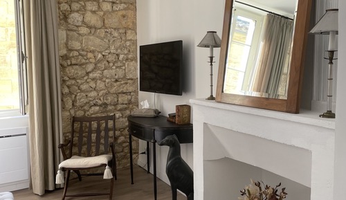 CHAMBRE SAINT-AMOUR