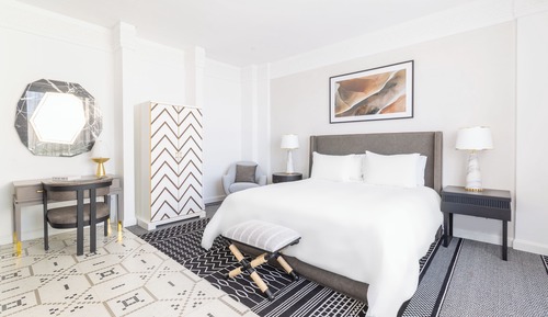 Fairmont Gold, Room, 1 King Bed