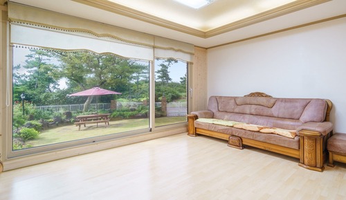 Basic Room, 2 Bedrooms (dokchae 1cheung)