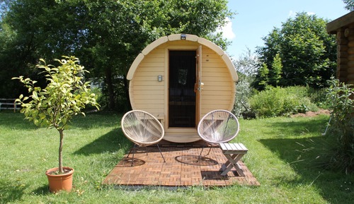 Economy Cabin, Shared Bathroom, Garden View (Schlaffass 2)