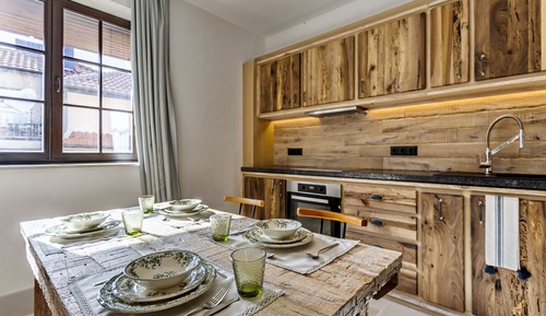 King Apartment
