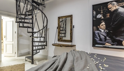 Studio Maisonette