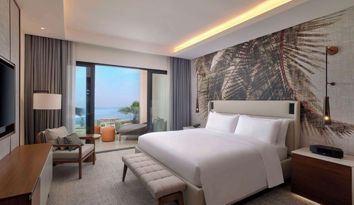 Deluxe Room, 1 King Bed, Ocean View