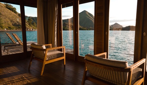 Deluxe King Sea Suite, Overwater