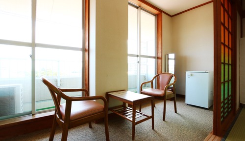 Traditional Room, Non Smoking, Shared Bathroom (1-5pax,PrivateToilet,NoShower,Seaside)