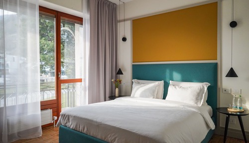 Double Room, Mountain View