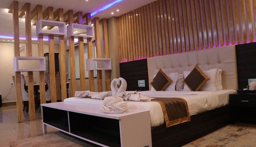 Premium Room
