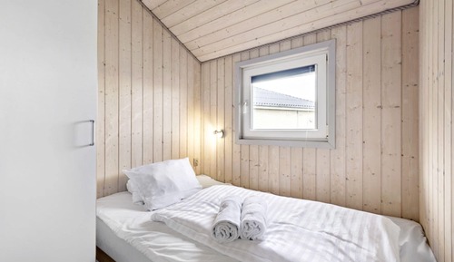 Deluxe Cabin