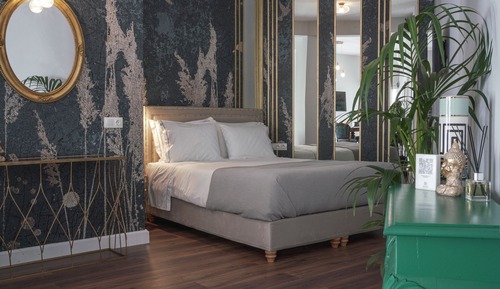 Pandora Suite