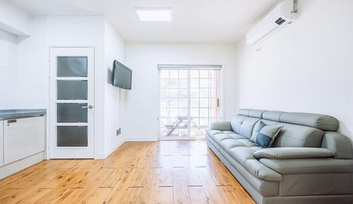 Room (Massimo2)
