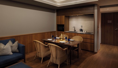 Terrace Suite (Bath with view, lounge access, free minibar)