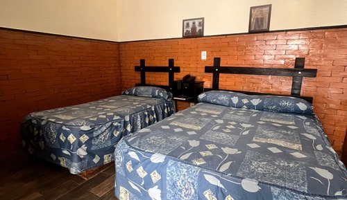 Basic Triple Room