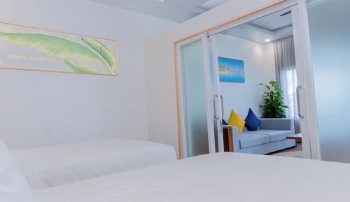 Prince Villa Twin Bed