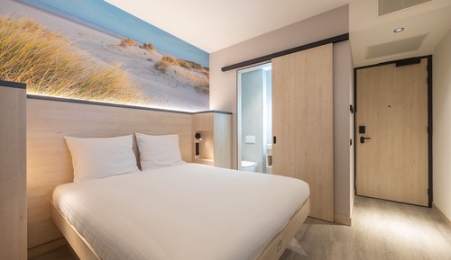 Economy Double Room (Cabin without window)