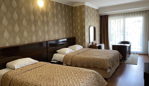 Elite Room