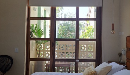 Superior Room, 1 King Bed, Bathtub