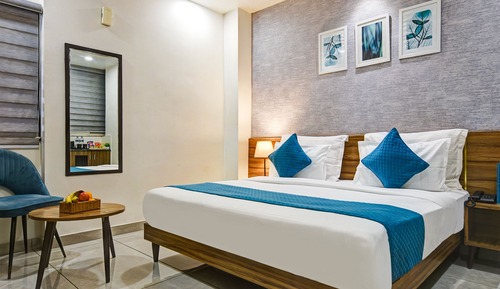 Deluxe Double or Twin Room