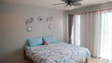 Basic Double Room, 1 King Bed