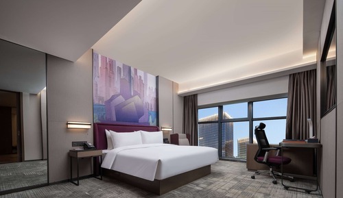 Suite, 1 King Bed, Non Smoking