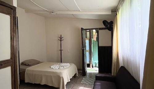 Basic Room, 1 Twin Bed, Ensuite