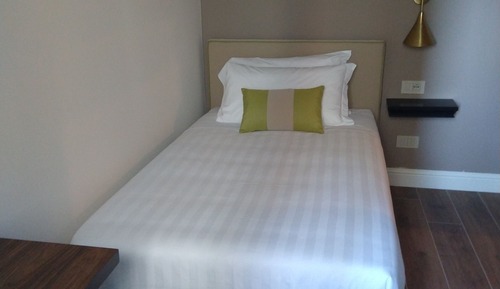 Classic Single Room