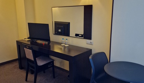 Deluxe Single Room