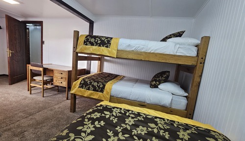 Economy Room